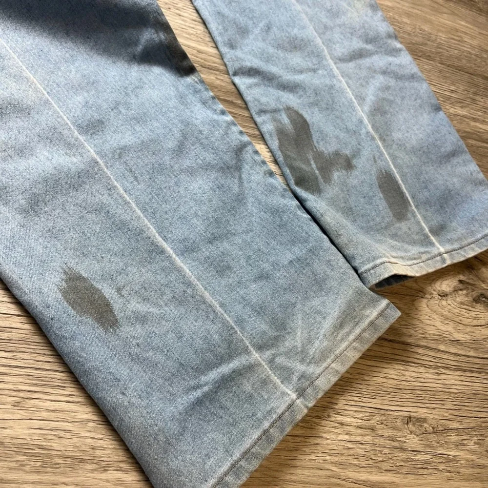 Wrangler Jeans Mens 33x29 Light Blue Distressed Workwear Straight Leg Q30‎